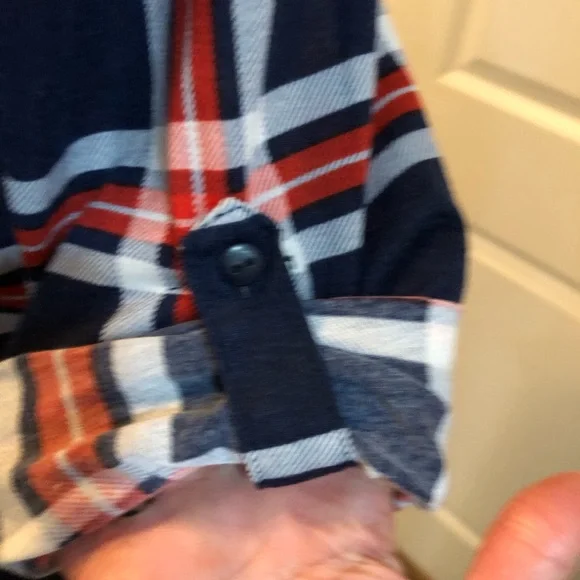 Eden & Olivia Vibrant Plaid Top - Picture 4 of 7